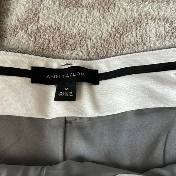 Ann Taylor like new gray tweed pants size 12 - Picture 2 of 6